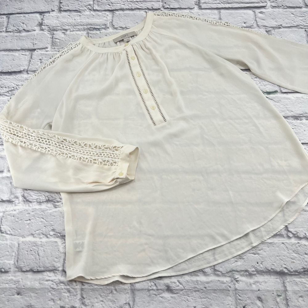 Ann Taylor Loft Womens White Crochet Lace Long Sleeve Button Front Blouse Size S